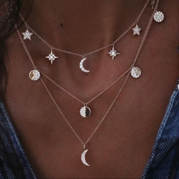 Jewelry - 🌜Moon & Star🌟Triple Chain Necklace